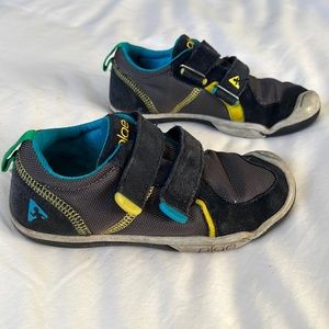 Plae kids shoes size 12